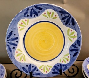 lot 368 image: Calica Italian Plate Set