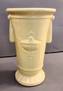 lot 372 image: Vintage Vase and Corn Pitchers