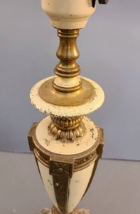 lot 399 image: Vintage Metal Torchiere Table Lamp