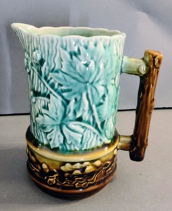 lot 436 image: Vintage Pitchers