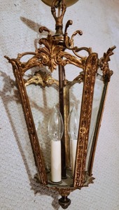 lot 441 image: Brass Ceiling Mounted Light Fixture