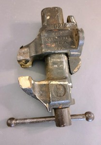 lot 455 image: Vintage Erie Vice