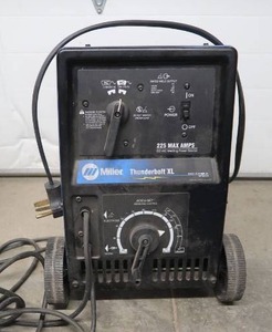 lot 16 image: MILLER THUNDERBOLT XL STICK WELDER