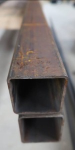 lot 41 image: SQ TUBE
