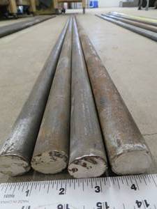 lot 78 image: 4 LARGE LENGTHS OF ROUND STOCK