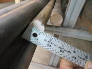 lot 82 image: HUGE LOT OF ROUND TUBE.