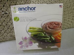 lot 47 image: (F-2) Anchor Chip & Dip Set...