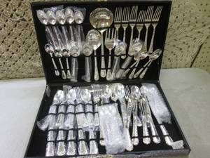lot 57 image: (EW4) Plated Flateware Set in Case...