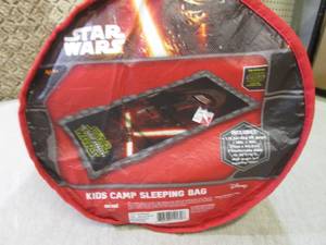 lot 72 image: (RM3) Star Wars Kids Camp Sleeping ...