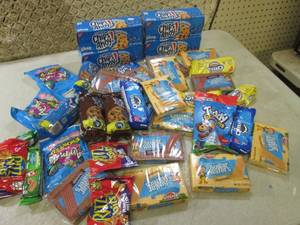 lot 109 image: (C-1) Large Assortment of Cookies P...