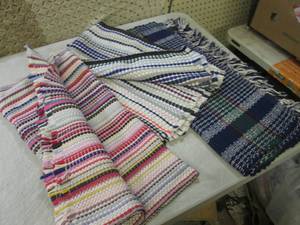 lot 193 image: (BSB) 3 Throw Rugs...