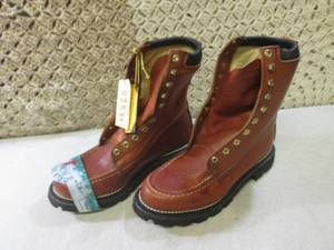 lot 211 image: (BS) Insulated Leather Work Boots S...