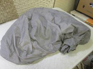 lot 236 image: (BSB) Full Size Car Cover...