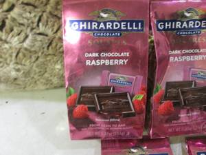 lot 275 image: (B-1) 5 Bags Dark Chocolate Raspber...