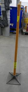 lot 17 image: Collins 10x10 Tamper, solid Ash handle, like new