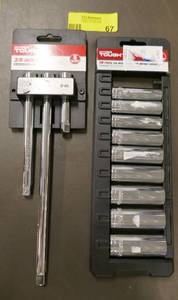 lot 67 image: New 9pc socket set 38 drive and Extension bar set