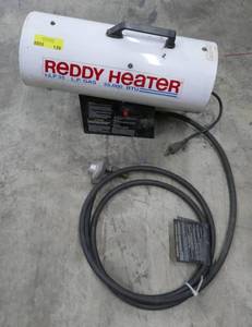lot 139 image: Reddy Heater 35,000 BTU  Propane - works