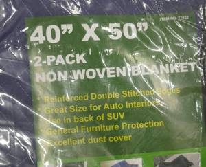 lot 140 image: 2 New bags of 2-pack Moving Blankets 40x50