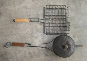 lot 182 image: Camping cookware - burger or hot dog griller and popcorn popper