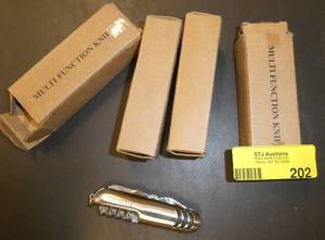 lot 202 image: Lot of 5 Multi-function knives - new