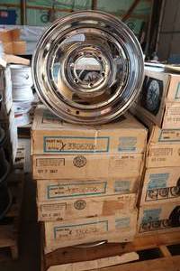 Set of 4 CRAGAR Rims 16x7