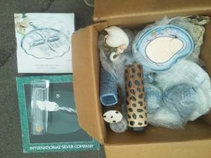 lot 48 image: Crystal. Porcelain  2 new in box