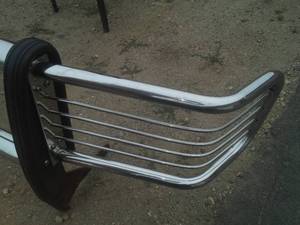 lot 55 image: 2001 Chevy Grill Cattle Guard. Good Condition