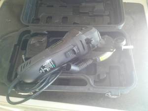 lot 136 image: Dual Saw, Everyday CS450 - Like New