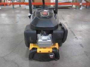 lot 15 image: Dewalt 3300 PSI at 2.4 GPM Honda Cold Water Professional Gas Pressure Washer DXPW3324I