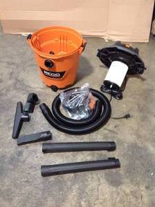 lot 4 image: 12 Gal. 5.0-Peak HP NXT WetDry Shop Vacuum with Filter, Hose and Accessories by RIDGID  Customer Returns See Pictures