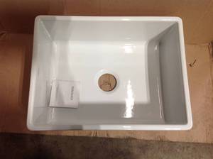 lot 42 image: Bradstreet II Farmhouse Apron-Front Fireclay 24 in. Single Bowl Kitchen Sink in Crisp White by SINKOLOGY