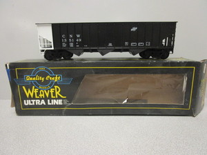 lot 115 image: WEAVER O-SCALE CHICAGO NORTHWESTERN UNCOVERED HOPPER