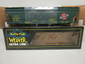 lot 134 image: WEAVER O-SCALE CHICAGO NORTHWESTERN COVERED HOPPER WITH EMPLOYEE OWNED LOGO