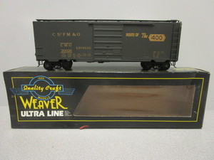 lot 135 image: WEAVER O-SCALE CHICAGO NORTHWESTERN ROUTE OF THE 400 LOGO 40 BOXCAR
