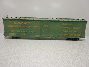 lot 153 image: SCRATCH BUILT O-SCALE 50 MENASHA WOODEN WARE WOODSIDED BOXCAR