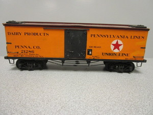 lot 158 image: O-SCALE PENNSYLVANIA LINES REFRIGERATED DAIRY CAR