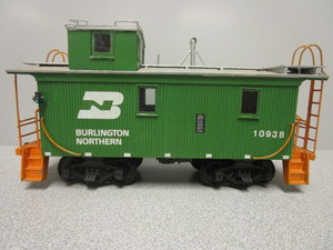 lot 187 image: SCRATCH BUILT O-SCALE BURLINGTON NORTHERN CUPOLA CABOOSE