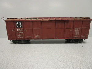 lot 190 image: SCRATCH BUILT O-SCALE SANTA FE 40 WOOD-SIDED BOXCAR