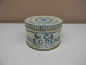 lot 12 image: VINTAGE STANDARD OIL COMPANY MICA AXLE GREASE CAN - NICE - GREAT COLLECTIBLE - SEE PICTURES