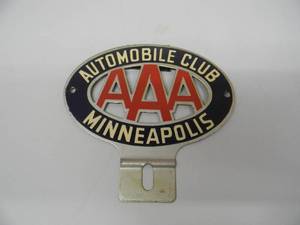 lot 19 image: VINTAGE TRIPLE AAA AUTOMOBILE CLUB MINNEAPOLIS LICENSE PLATE TOPPER - NICE PIECE - SEE PICTURES