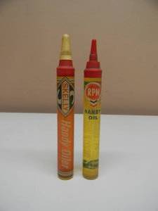 lot 36 image: VINTAGE SKELLY & RPM STANDARD OIL HANDY OILERS ADVERTISING TUBES -  NICE - RARE - SEE PICTURES