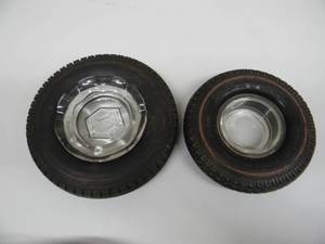lot 45 image: RARE - 2 VINTAGE INDIA TIRE & RUBBER CO. RED LINE -  ADVERTISING RUBBER TIRE ASHTRAYS - NICE - RARE - VERY COOL PIECES - SEE PICTURES
