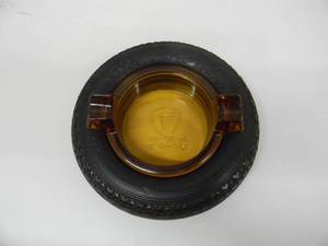 lot 48 image: VINTAGE FIRESTONE GUM DIPPED BALLOON THE MARK OF QUALITY ADVERTISING RUBBER TIRE ASHTRAY - NICE - RARE - VERY COOL PIECE - SEE PICTURES