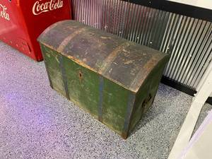 Wood Chest