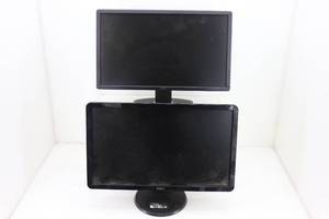 lot 13 image: (2) Dell 24 Monitors