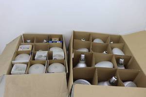 2 boxes  Light Bulbs