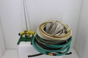 Garden Hoses & Sprinklers