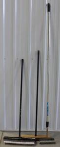 (2) Drveway Sealer Brushes & Extended Pole w Brush