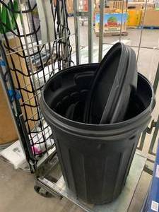 RUBBER TRASH CANWITH LID