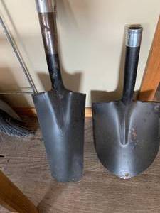 ASSORTED SHOVEL HEADS